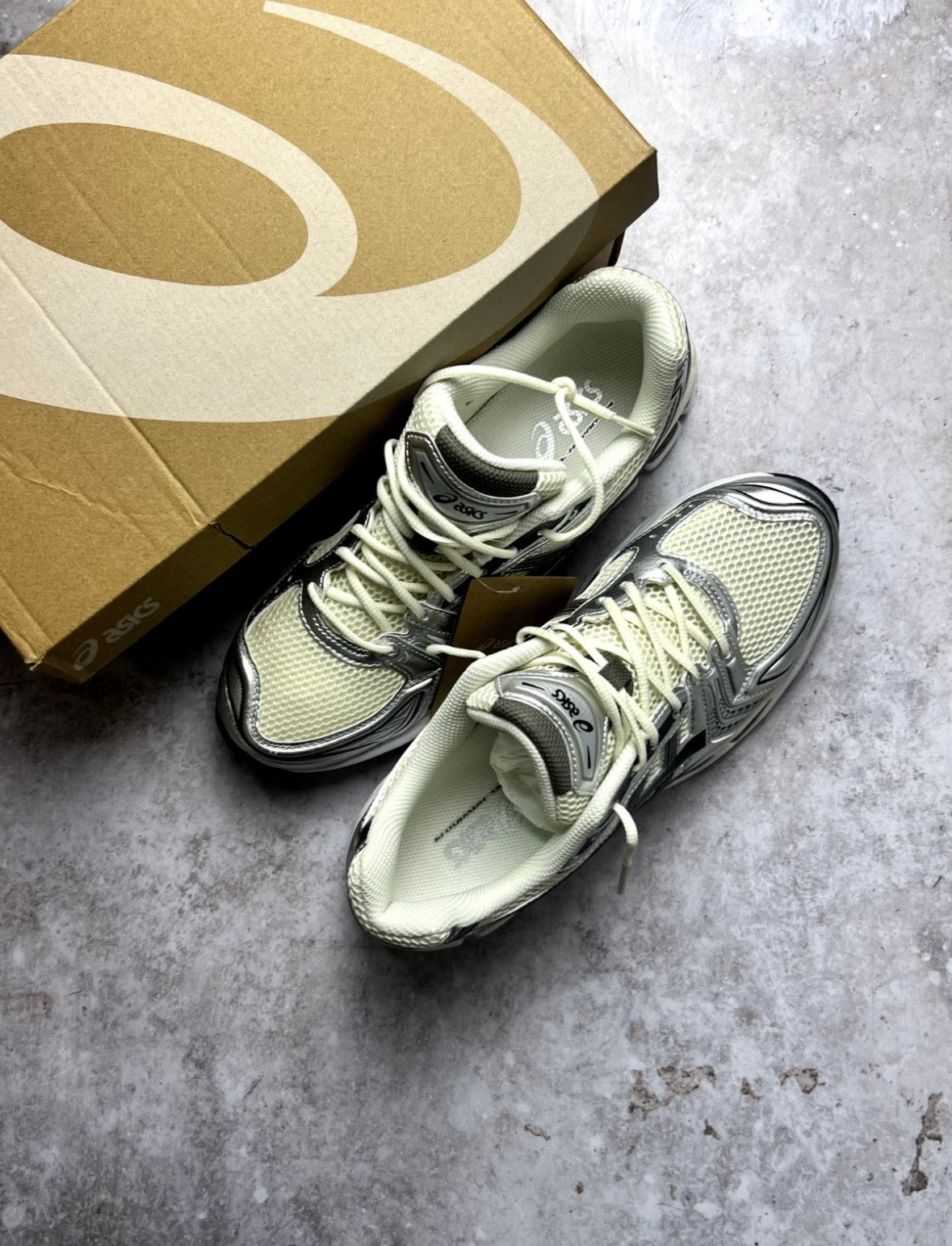 ASICS Gel Kayano 14