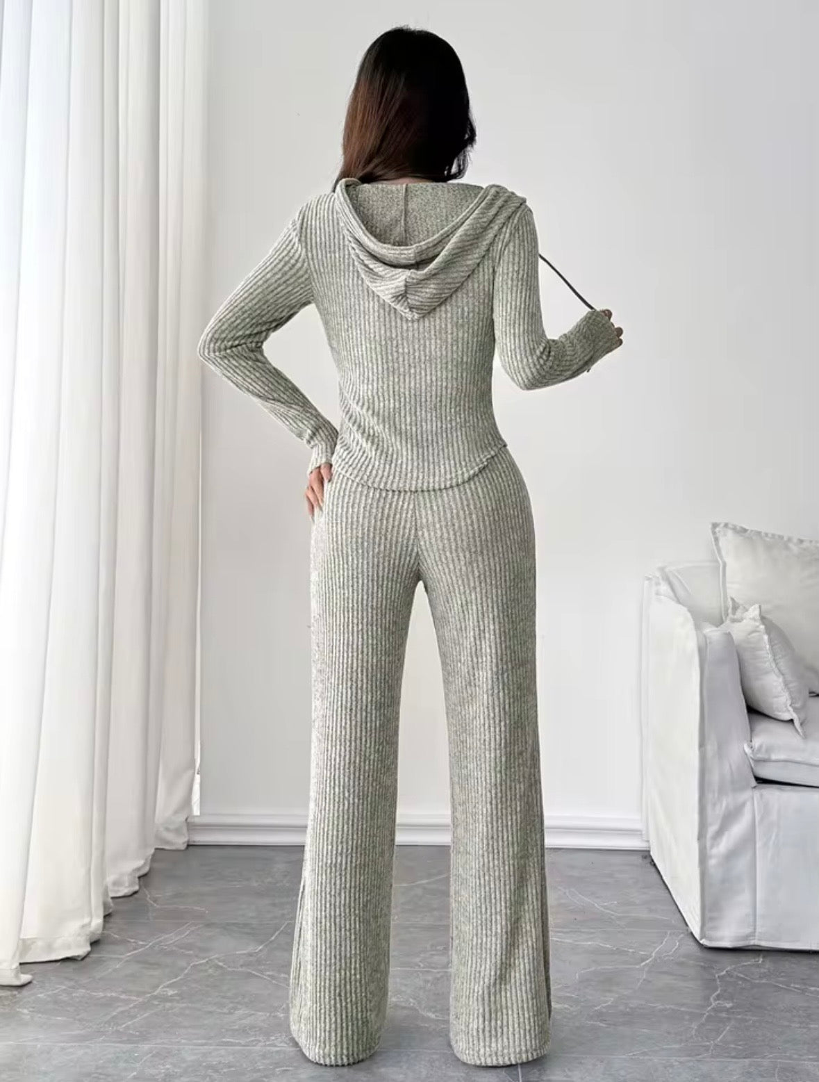 Women’s Hooded Zipper Grey