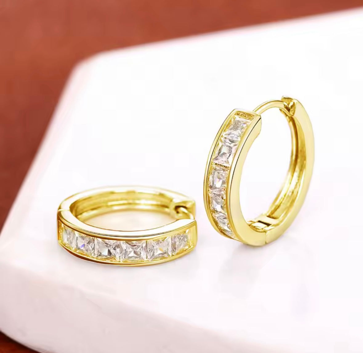 Huitan Classic Design Women Hoop Earrings