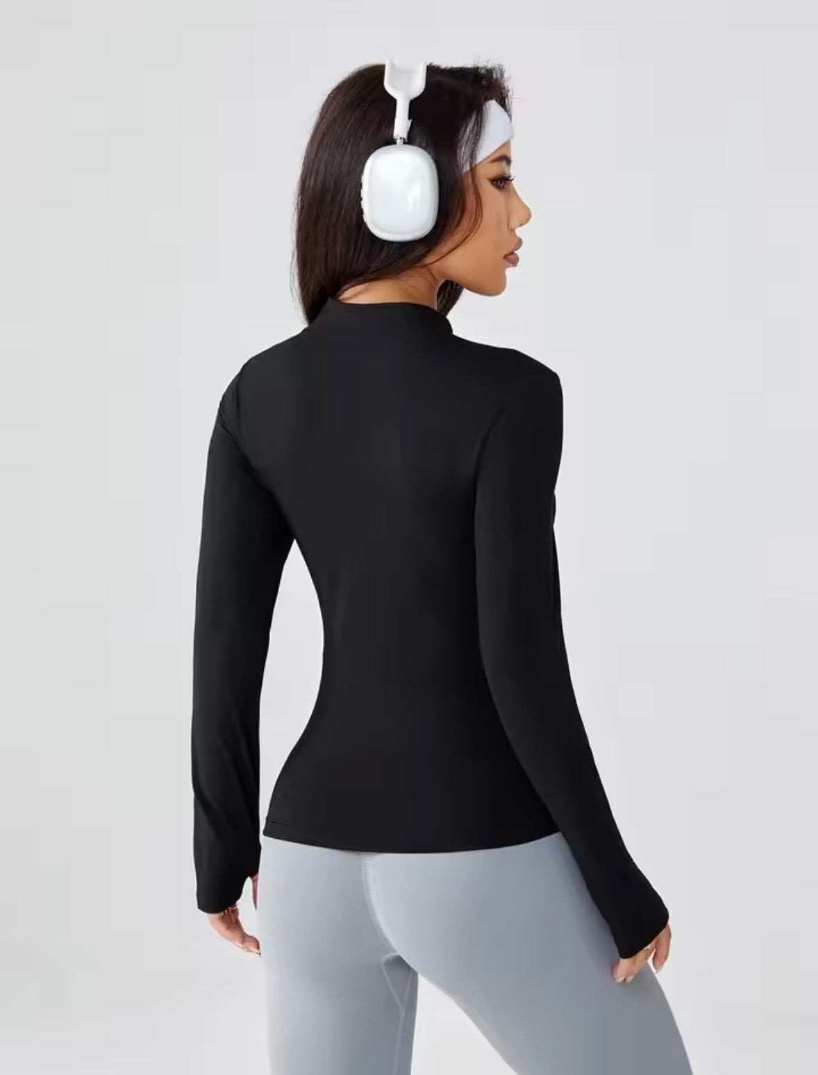 Women’s Zipped Top