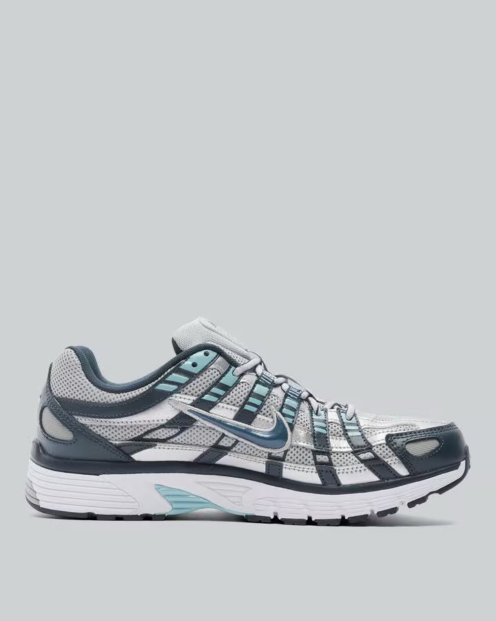 Nike P-6000 Trainers in Armory Navy